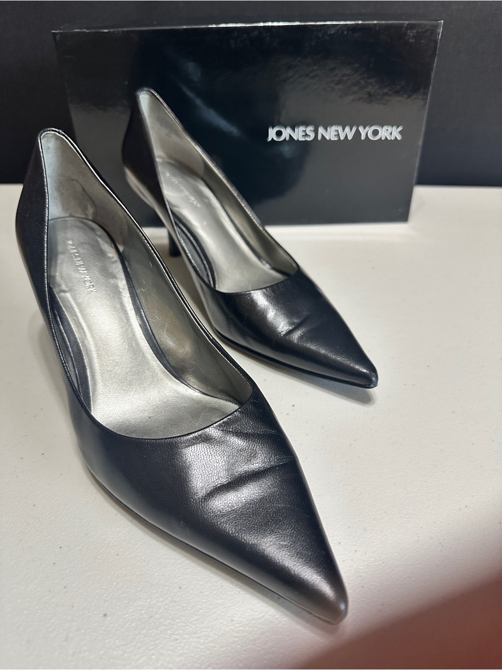 Jones New York Black Pointed-Toe Leather Pumps